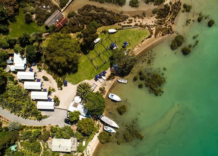 Boatsheds On The Bay, Waiheke Island